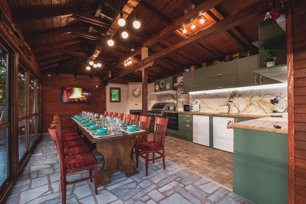 Duvaro Guesthouse Радуил Екстериор снимка