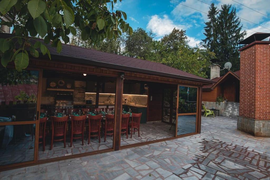 Duvaro Guesthouse Радуил Екстериор снимка